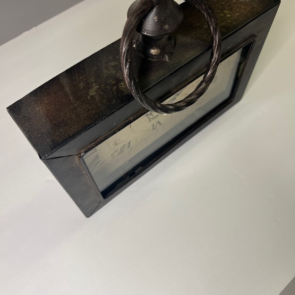 Antique looking Mantel Or Wall Clock 10x6x2 - Picture 2 of 9